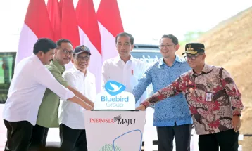 Presiden Joko Widodo Luncurkan Transportasi Publik Ramah Lingkungan di Nusantara