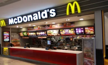 McDonald's Global Sales Miss Target, Shares Plummet Amid Boycotts