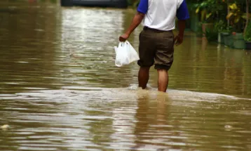 BMKG Warns of Coastal Flooding in Kepri from December 14-23