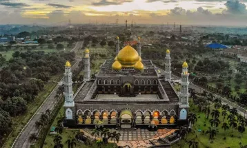 Selain Istiqlal, Ini 5 Masjid Terbesar di Indonesia