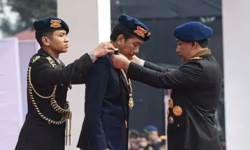 Indonesian National Police Awards Loka Praja Samrakshana Medal of Honor to President Joko Widodo