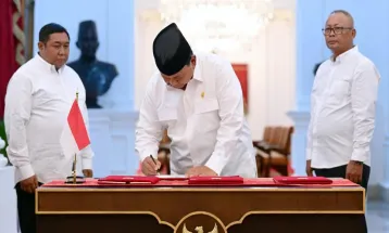 Prabowo Resmi Hapuskan Piutang Macet UMKM Petani, Nelayan