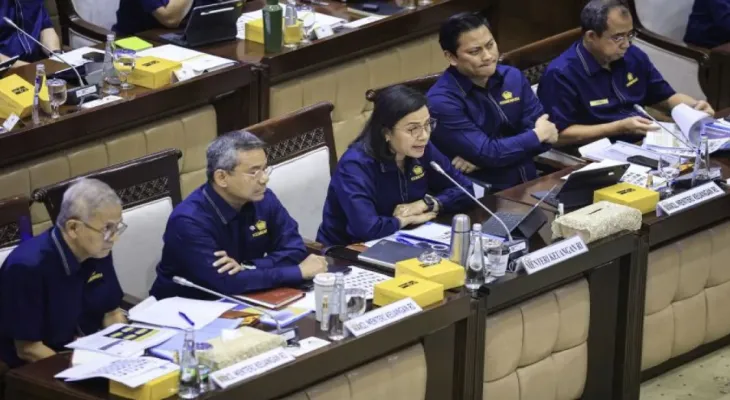 Finance Minister Affirms VAT Increase  to 12 Pct. Starting January 2025