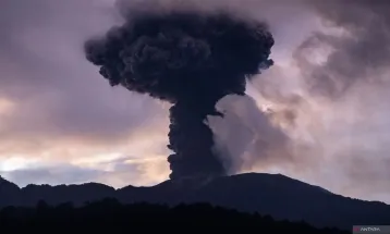 Gunung Marapi Kembali Erupsi, Abu Setinggi 500 Meter